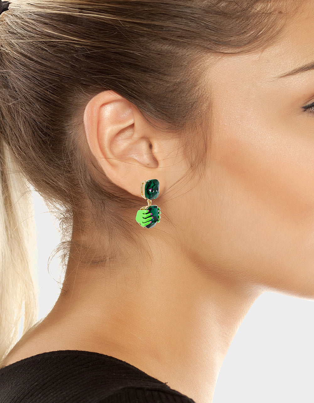 RICH WITCH ZOMBIE HAND EARRINGS GREEN