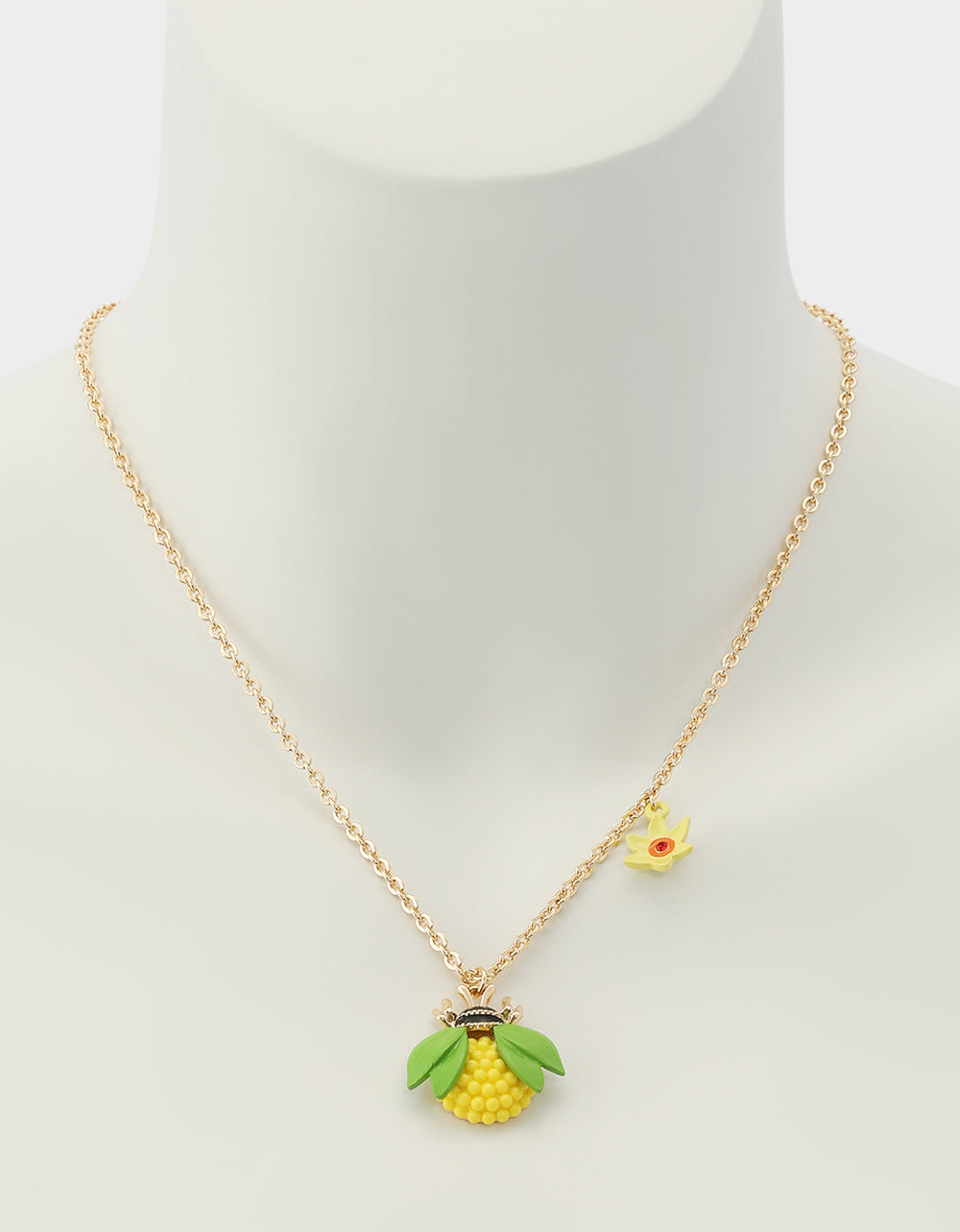 BEE FLOWER SHORT PENDANT NECKLACE YELLOW