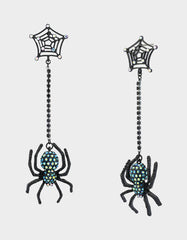 SPIDER WEB LINEAR EARRING GREEN