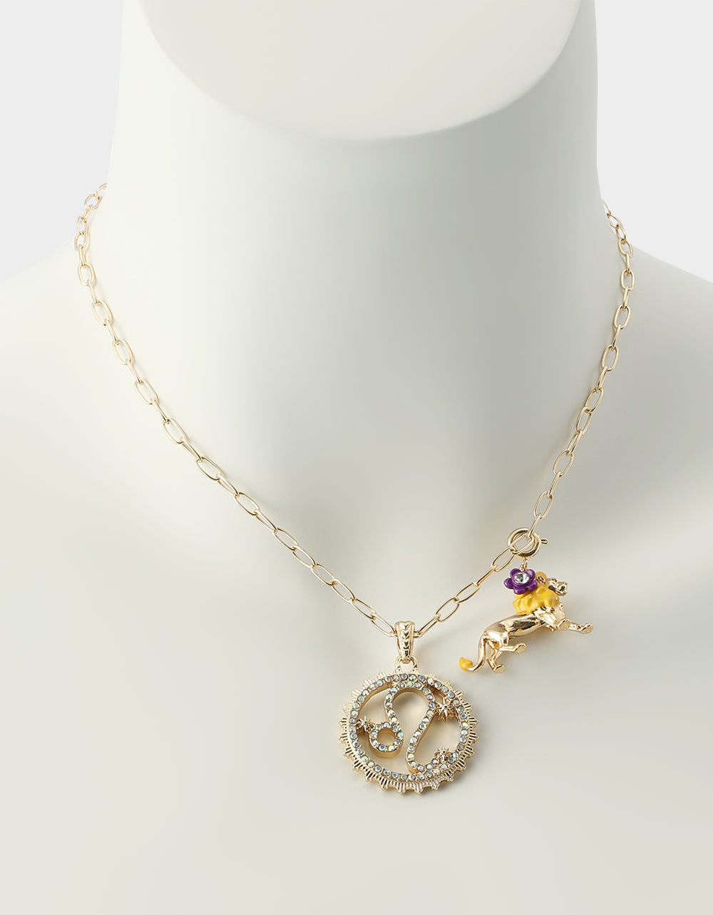 LEO CHARM PENDANT YELLOW