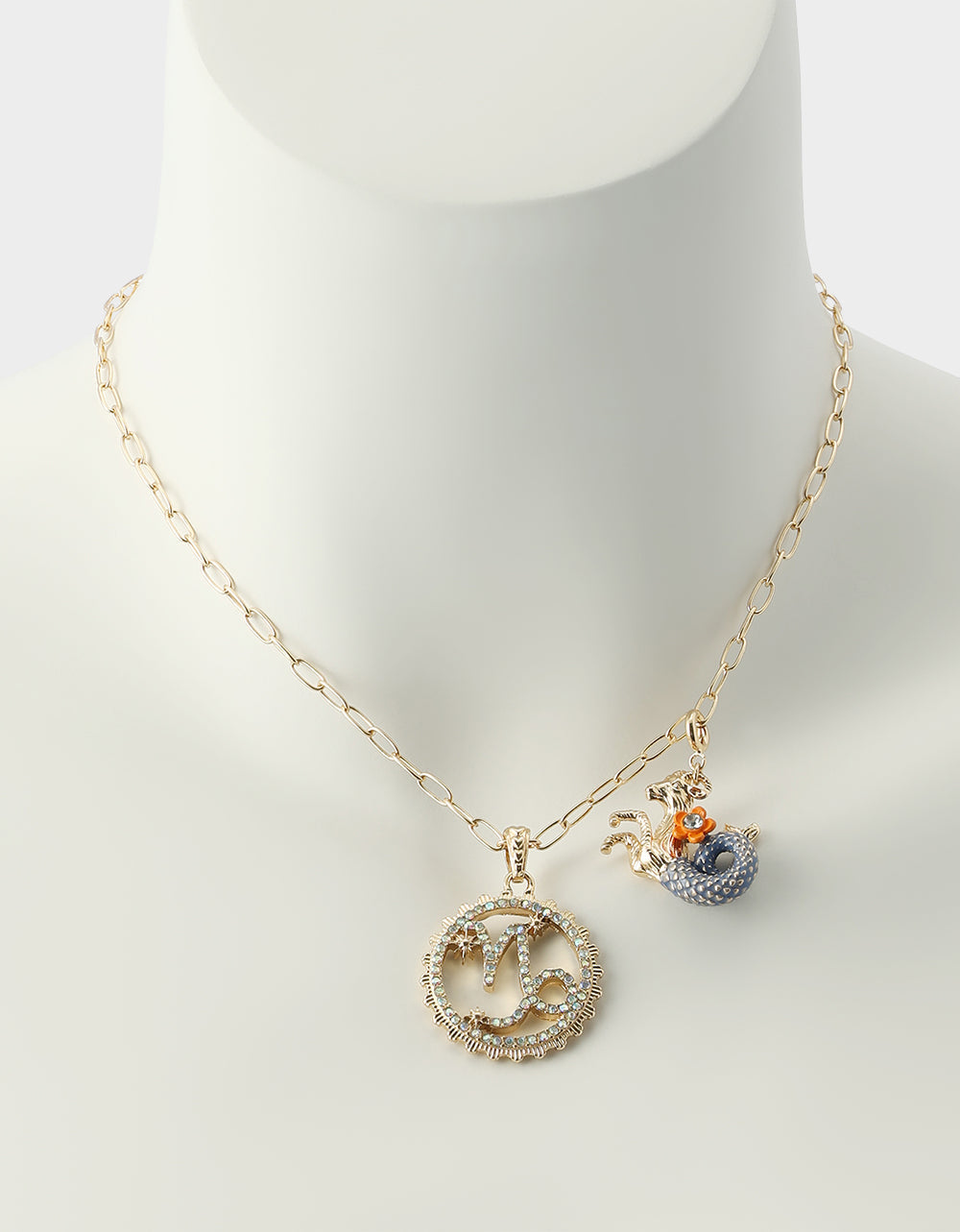 CAPRICORN CHARM PENDANT BLUE