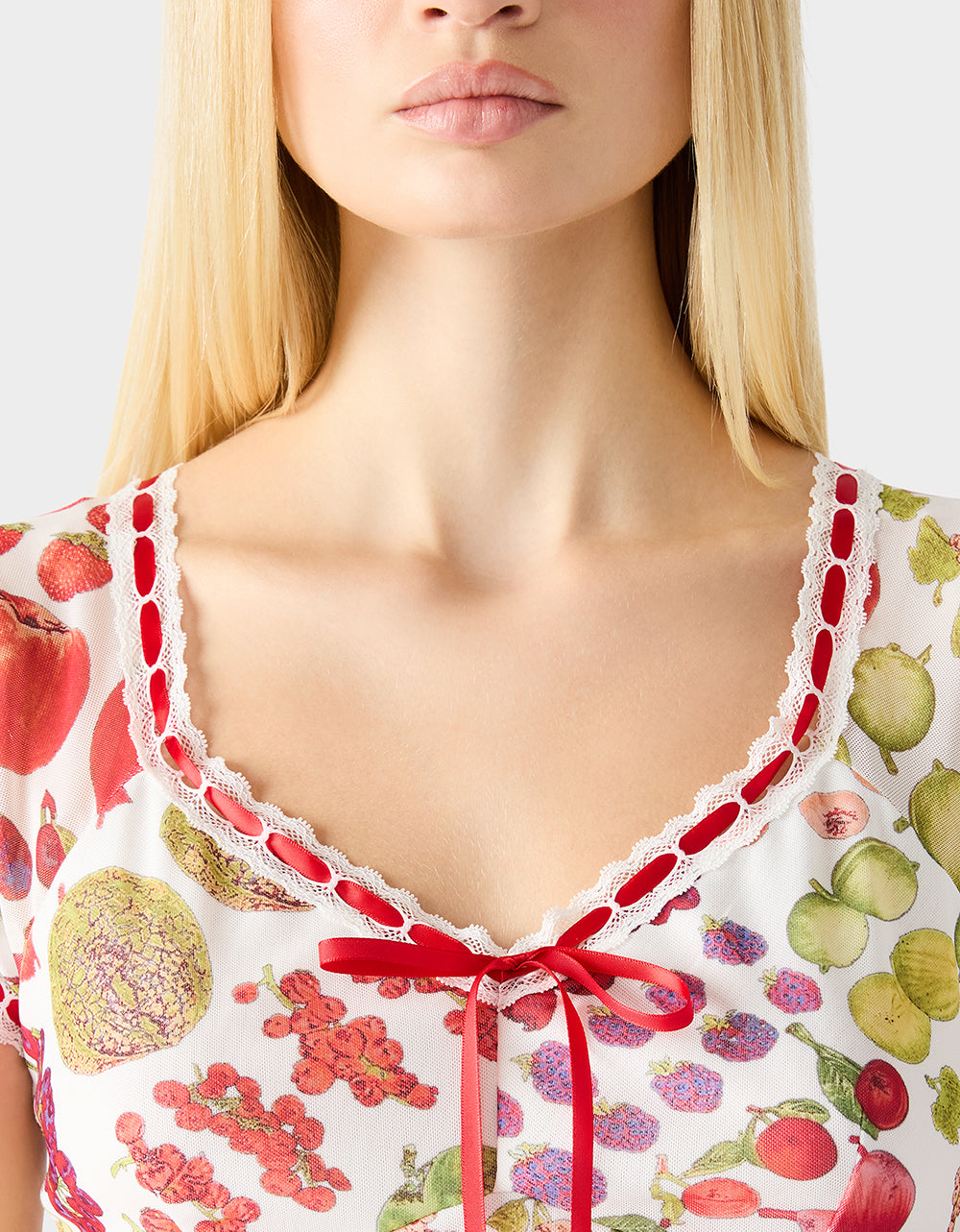 BETSEY'S FRUIT DRESS WHITE MULTI