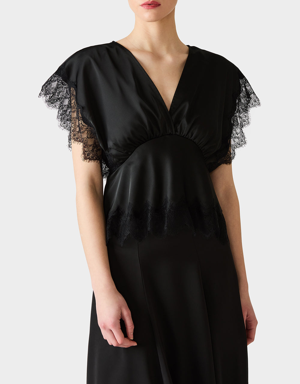 LACE LINES TOP BLACK