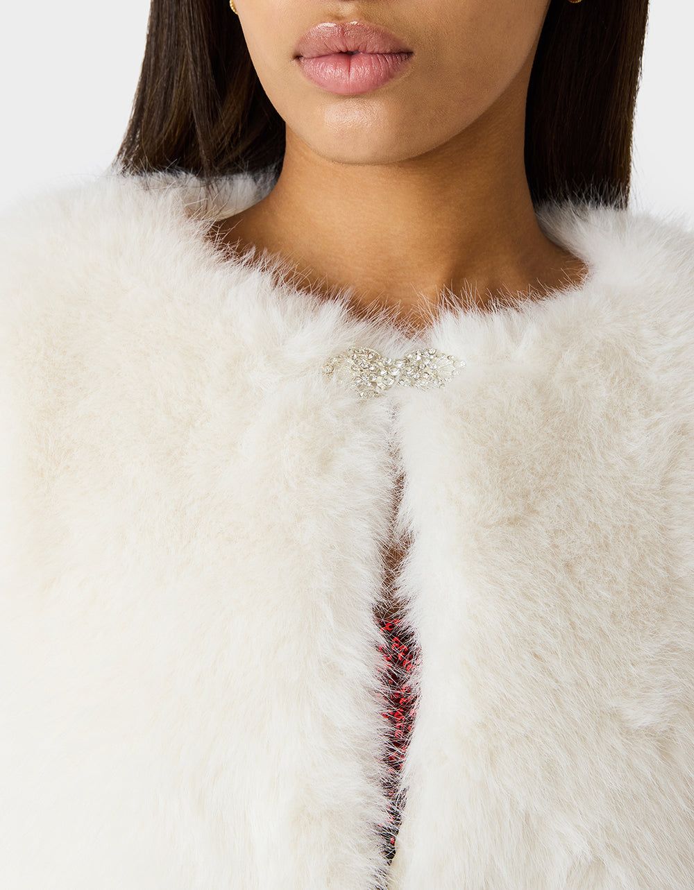 CHAMPAGNE LUXE FAUX FUR JACKET CREAM