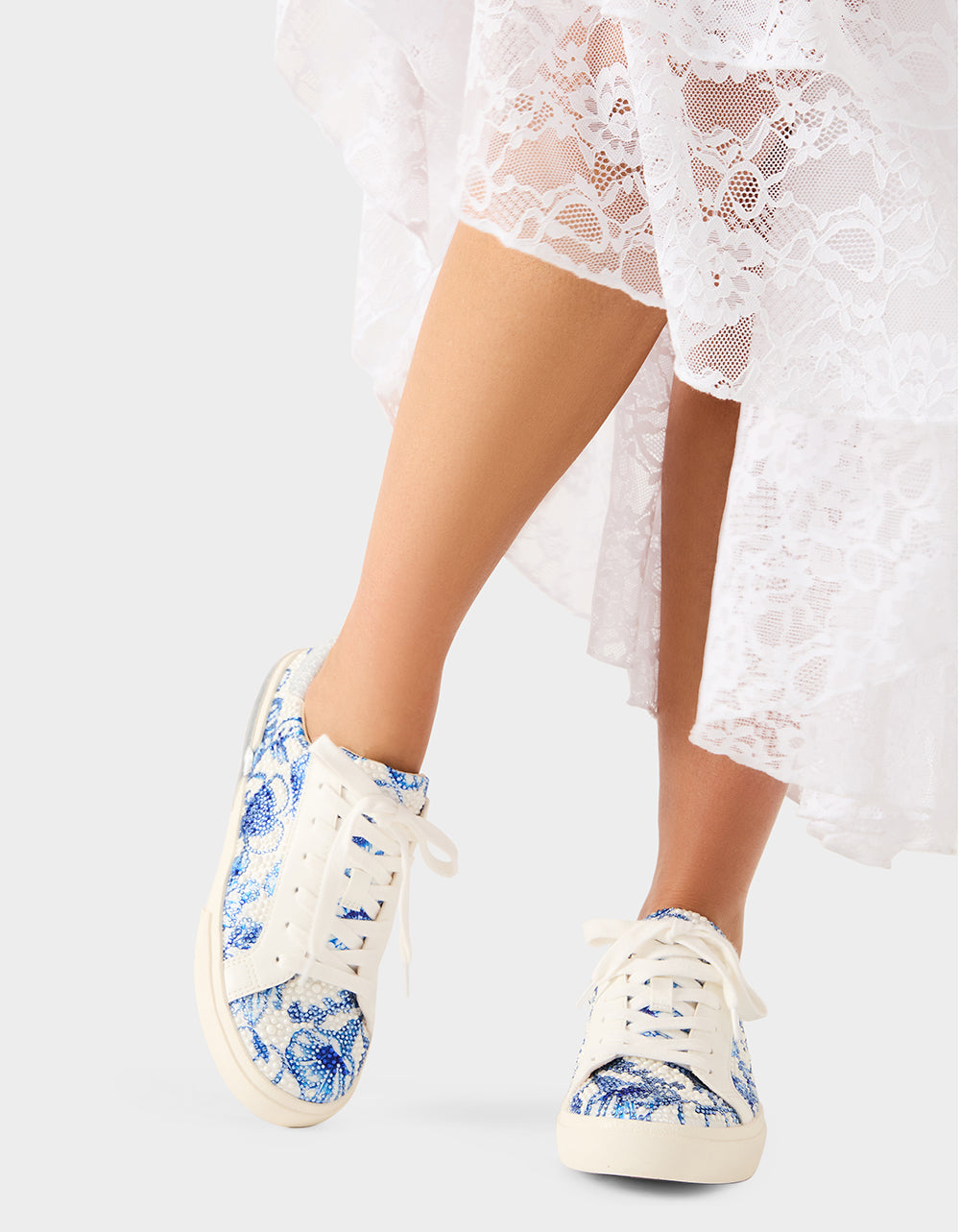 DAMON WHITE/BLUE FLORAL