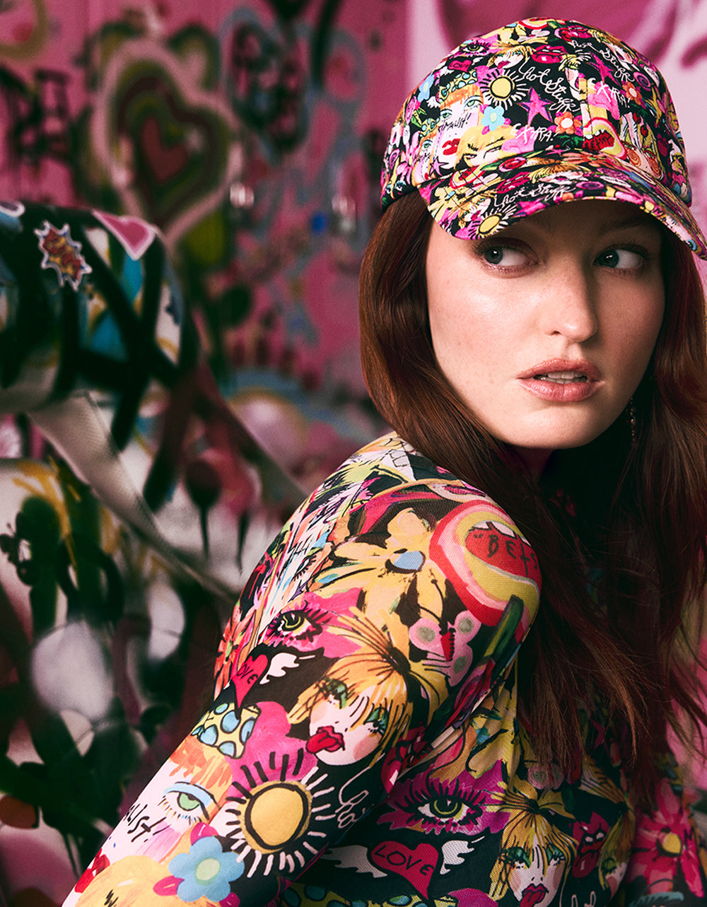 PRINTED BASEBALL HAT WITH BOW TIE BLACK MULTI